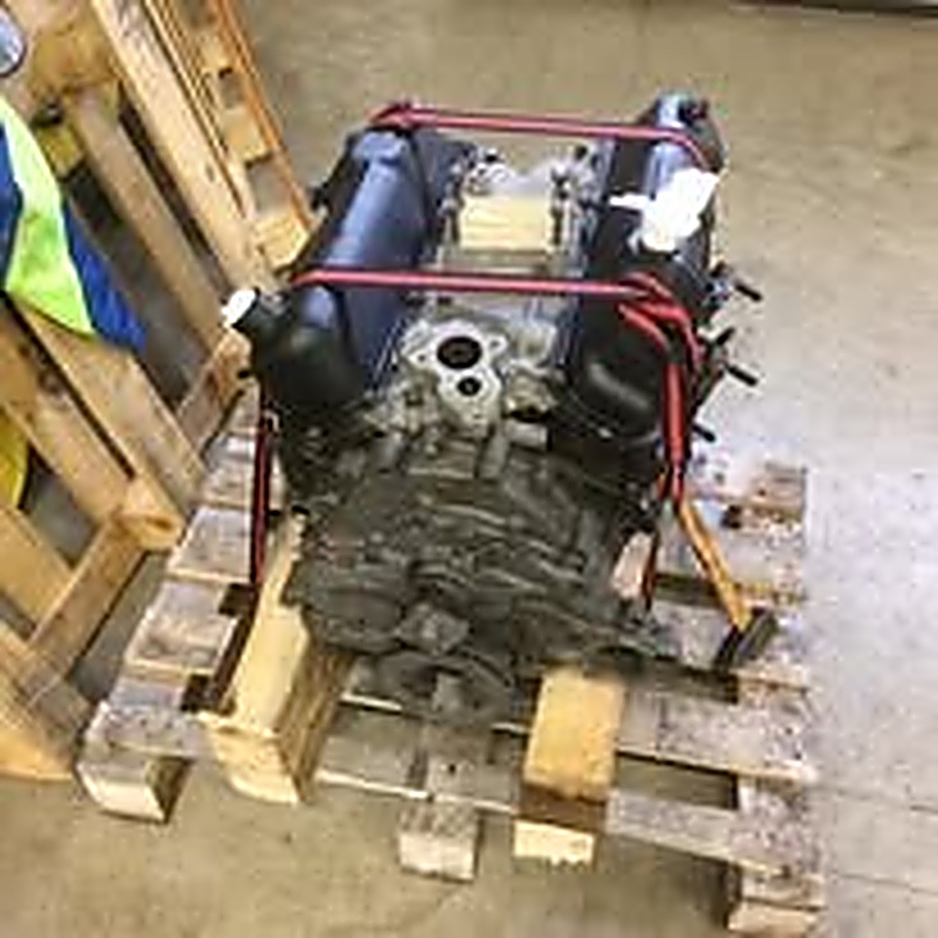 Moteur complet reconstruit, sur palette, atelier MoteK